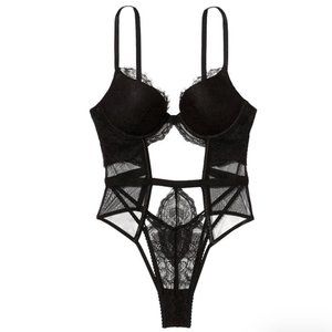Victoria's Secret Very Sexy Push Up Cutout Lace Teddy